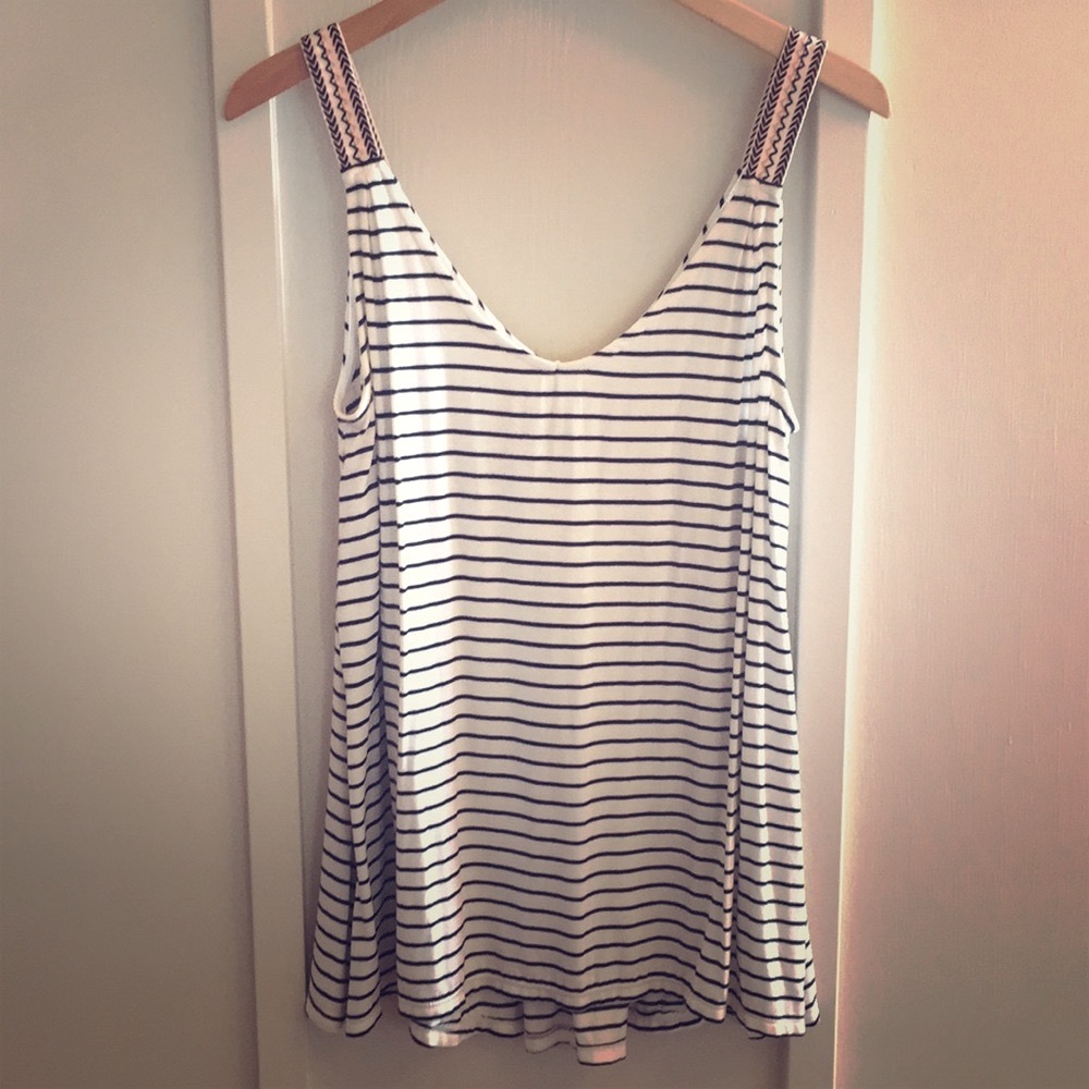 Max Studio swing tank - Picture 1 of 7